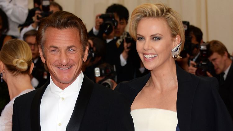Seine Liebe zu Charlize Theron fühlt sich für Sean Penn an wie die erste "echte".