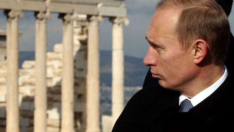 Putin hat 2001 die Akropolis in Athen besucht.