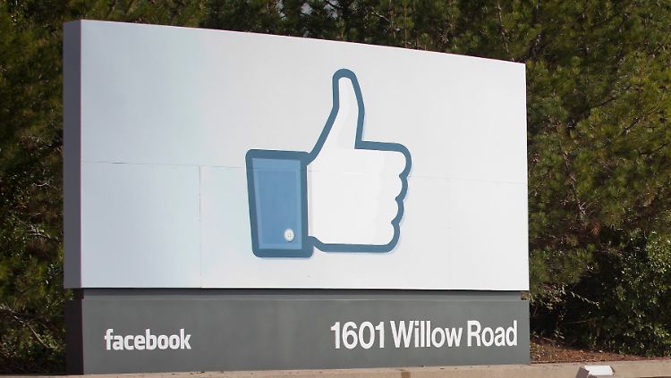 Facebook sollte Nutzer wie Kunden behandeln müssen.