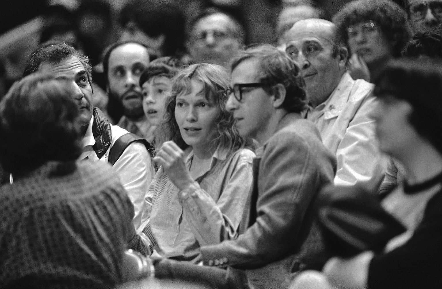 Mia Farrow - das ist doch die Ex-Frau von Woody Allen?