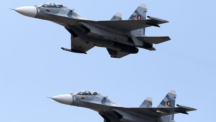 Solche Jets setzten die Chinesen über dem Ostchinesischen Meer ein - das Foto zeigt Exemplare der venezolanischen Luftwaffe.