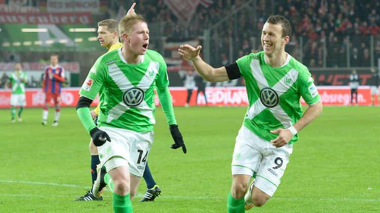 2015-01-30T212038Z_1294955934_LR2EB1U1NA3TW_RTRMADP_3_SOCCER-GERMANY.JPG4885973493731059660.jpg
