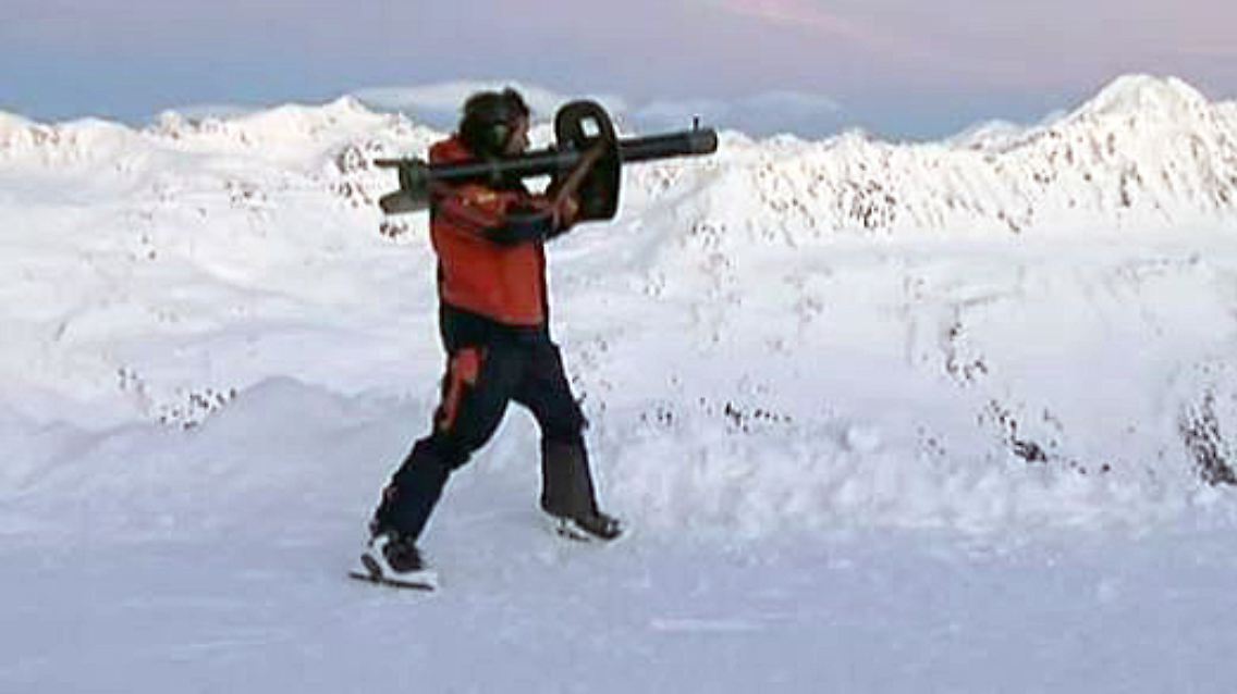 Lawinen-Sprenger.JPG