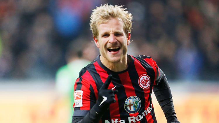 Stefan Aigner traf zur 1:0-Führung der Frankfurter gegen Wolfsburg.
