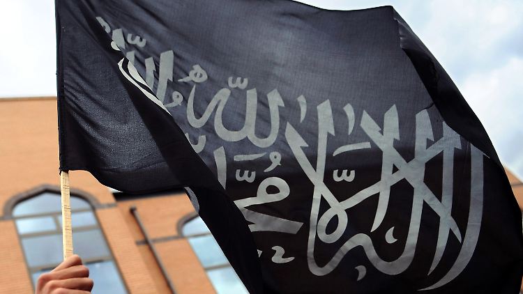 Die Bundesbürger fühlen sich besonders vom Islamismus bedroht.