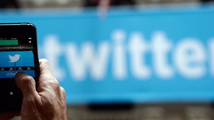 In dem gefälschten Bericht hieß es, dass Twitter für 31 Milliarden Dollar übernommen werden solle.