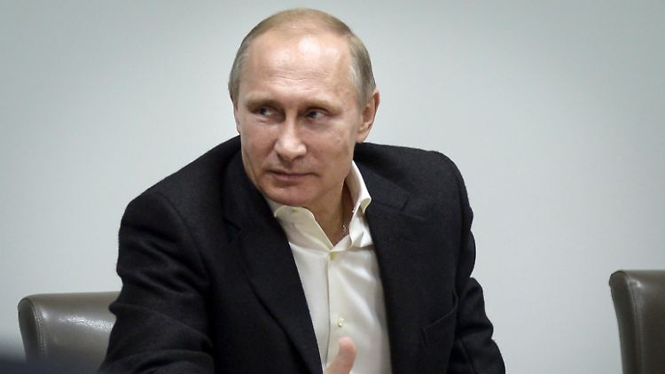 Wladimir Putin hält sich in Kairo auf, bevor er am Mittwoch nach Minsk reisen wird.