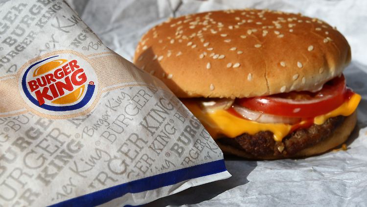 Der Burger ans Bett ist für einige nur noch einen Anruf entfernt.