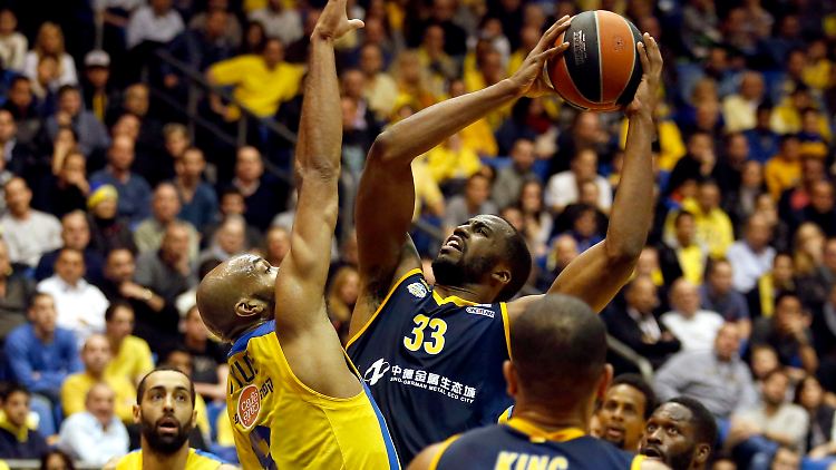 Jamel McLean - mit 18 Punkten bester Werfer bei Alba.
