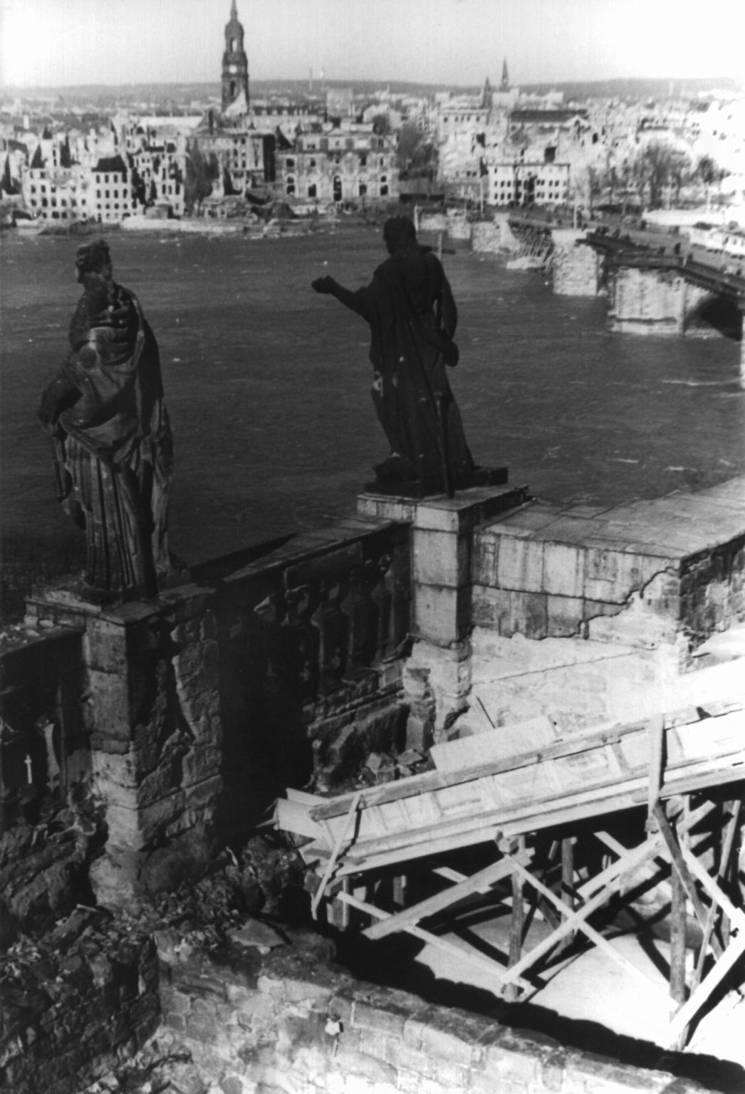 Dresden im Jahr 1945.