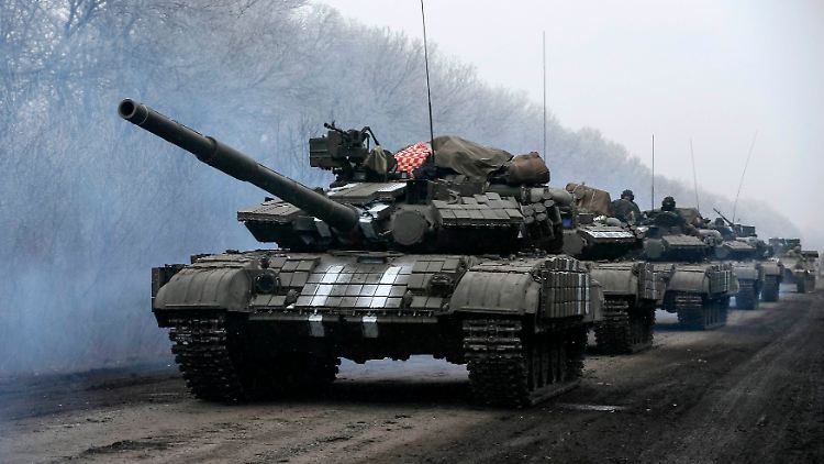Ukrainische Panzer in der Nähe von Debalzewo.