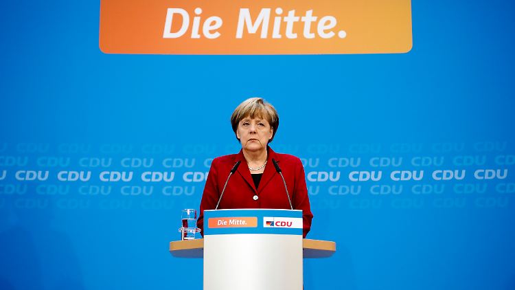 Feels like SPD spirit: Angela Merkel muss am Montag das Hamburger CDU-Ergebnis kommentieren.