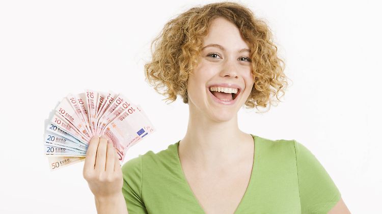 Auch wenn es verlockend ist: Geld, das unbeabsichtigt auf dem Konto gelandet ist, darf man nicht ausgeben.
