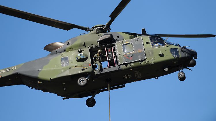 Knapp 16 Meter lang und bis zu elf Tonnen schwer: Der "Sea Lion" ist die maritime Variante des NH90 (Archivbild).