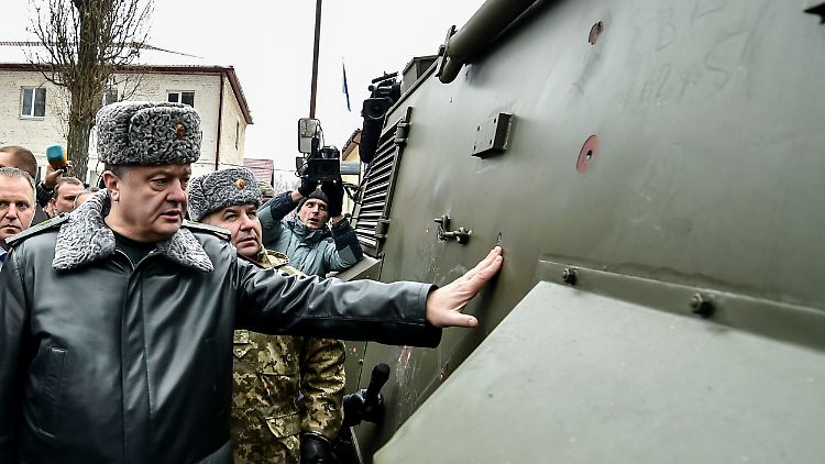 Petro Poroschenko, Präsident der Ukraine, fordert seit langem Waffenlieferungen für seine Armee.