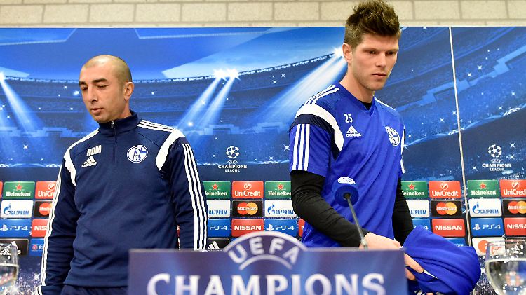 Schalkes Trainer Roberto Di Matteo setzt gegen Real Madrid auf die Qualitäten des zuletzt in der Bundesliga gesperrten Klaas-Jan Huntelaar.