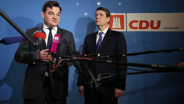 Übernehmen die Verantwortung für das schlechte CDU-Ergebnis: Der Landesvorsitzende Marcus Weinberg (l.) und Spitzenkandidat Dietrich Wersich.