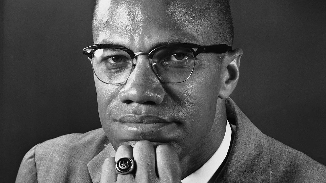 ... Malcolm Little alias Malcolm X. alias El-Hajj Malik El-Shabazz. Am 21. Februar vor 50 Jahren wird der Schwarzenführer - Gegenspieler von ...