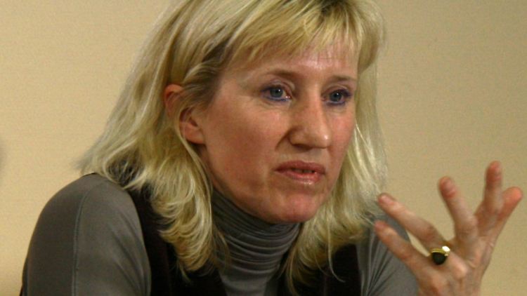 Ines Geipel ist Vorsitzende des Doping-Opfer-Hilfe-Vereins und deshalb permanent mit den Folgen der deutsch-deutschen Dopinggeschichte konfrontiert.