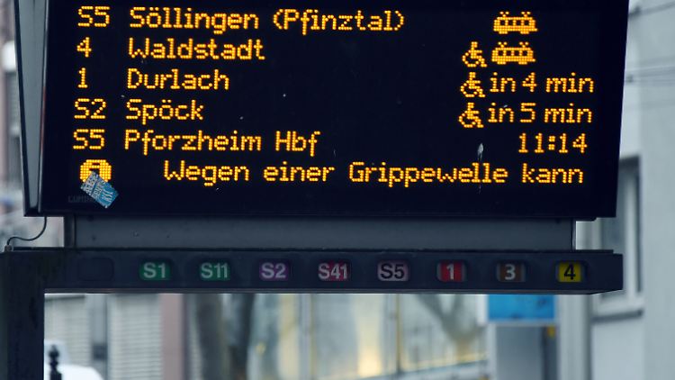 In Karlsruhe liegen so viele Straßenbahnfahrer mit Grippe flach, dass manche Linien nur noch alle 20 Minuten fahren können.