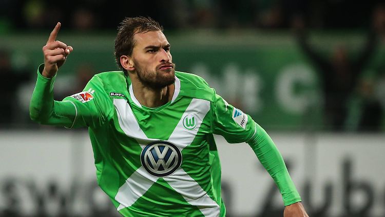 Wolfsburgs niederländischer Stürmer Bas Dost ist das Tor-Phänomen der Bundesliga.