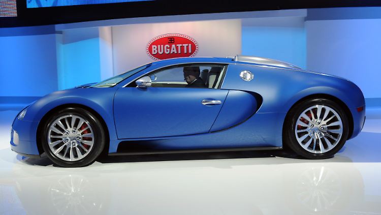 Kraftpaket in Keilform. Der Bugatti Veyron hat Autogeschichte geschrieben. 
