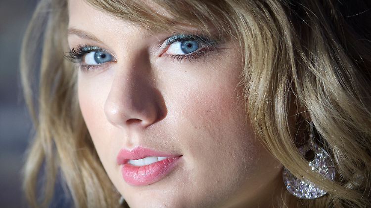 Erfolgreicher als One Direction, Coldplay oder Michael Jackson: Taylor Swift führt die weltweiten Verkaufscharts 2014 an.