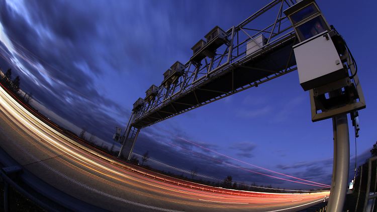 Auf der A 14 im Norden von Leipzig 