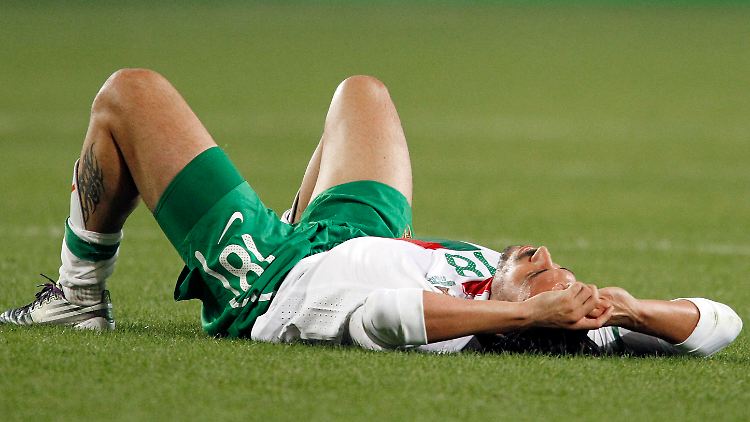Portugals Fußball liegt derzeit am Boden (in dem Fall Hugo Almeida nach dem 0:1 gegen Norwegen).