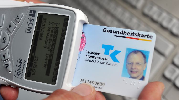 Mit dem Zuschuss sollen die Kassen unter anderem eine Infrastruktur für Telematik-Anwendungen für die elektronischen Gesundheitskarten aufbauen. 