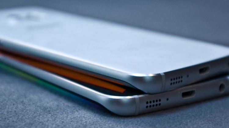 Äußerlich soll das Galaxy S7 dem hier abgebildeten Galaxy S6 sehr ähnlich sein.
