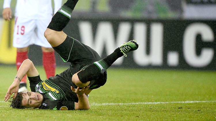 Granit Xhaka und seinen Gladbachern fehlte in der Europa League das Glück gegen Titelverteidiger Sevilla.