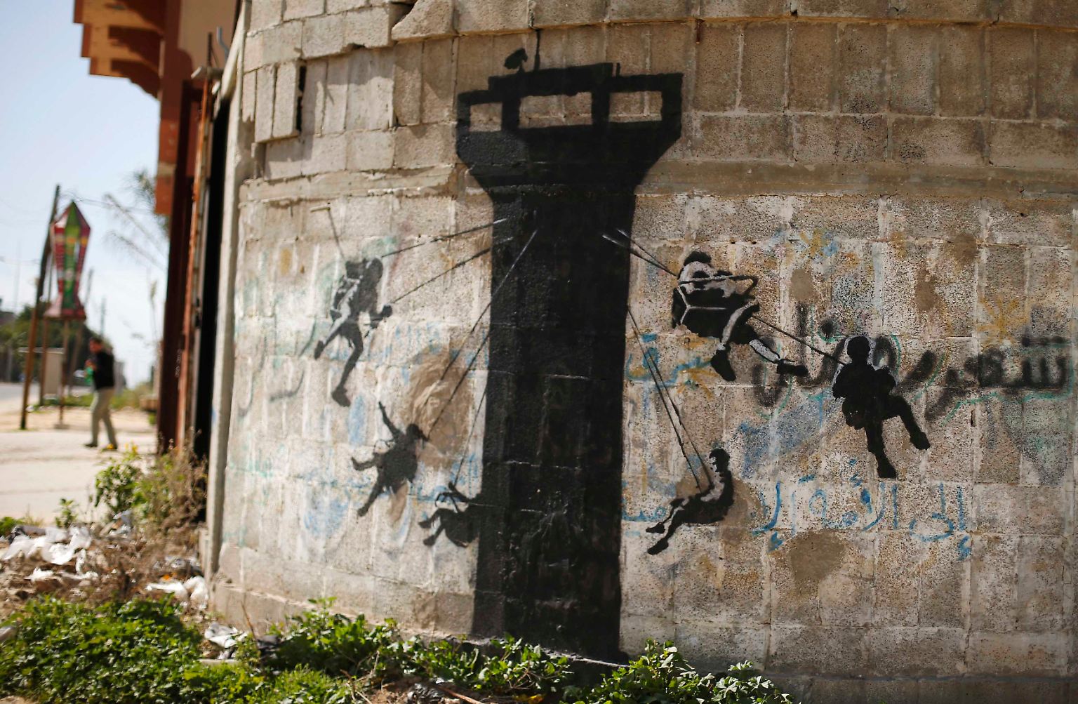 Mit einer neuen Street-Art-Aktion im Gaza-Streifen sorgt Banksy für Furore.