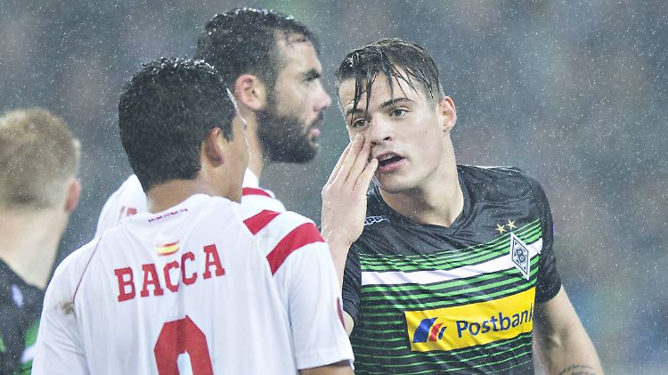 Granit Xhaka flog vom Platz.