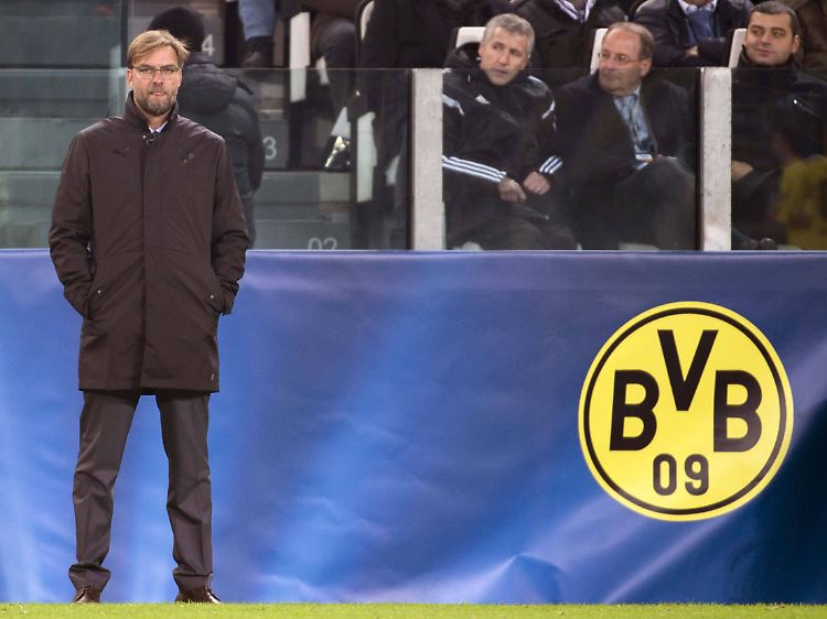 BVB-Coach Jürgen Klopp fürchtet, dass sich sein Team gegen Schalke selbst einschläfert.