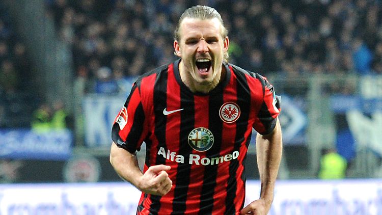 Alex Meier, Fußballgott.