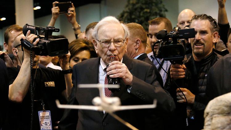 Warren Buffett beim alljährlichen Aktionärstreffen in Omaha.