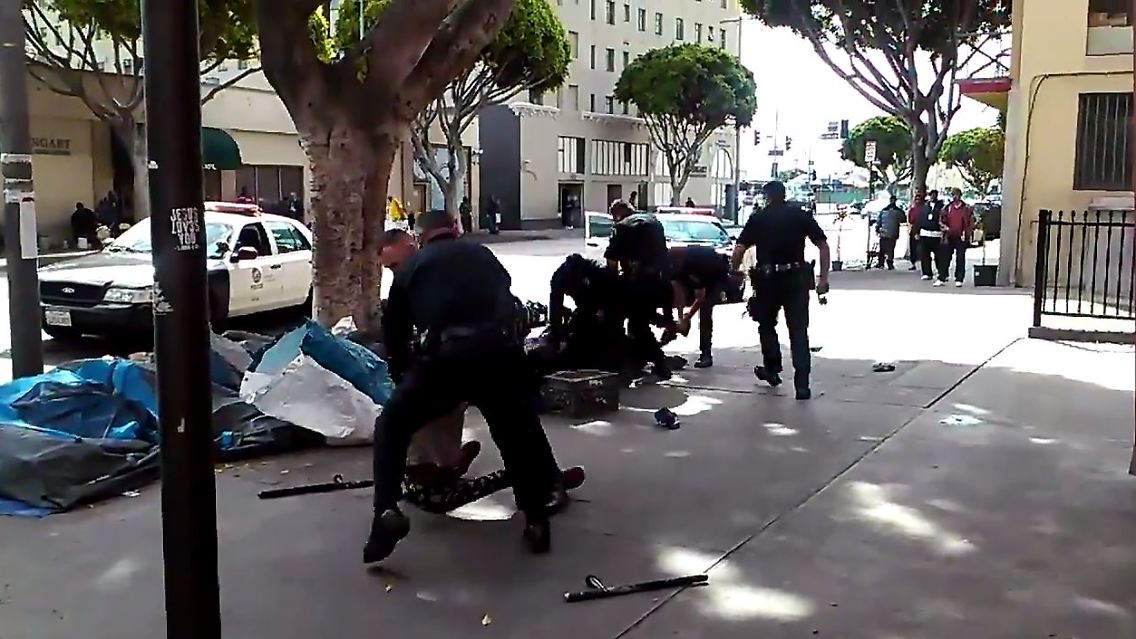 lapolice.JPG