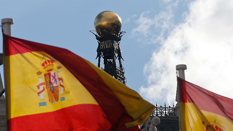 Der gesamte Finanzsektor profitiert in Spanien vom Ende der wirtschaftlichen Talfahrt.