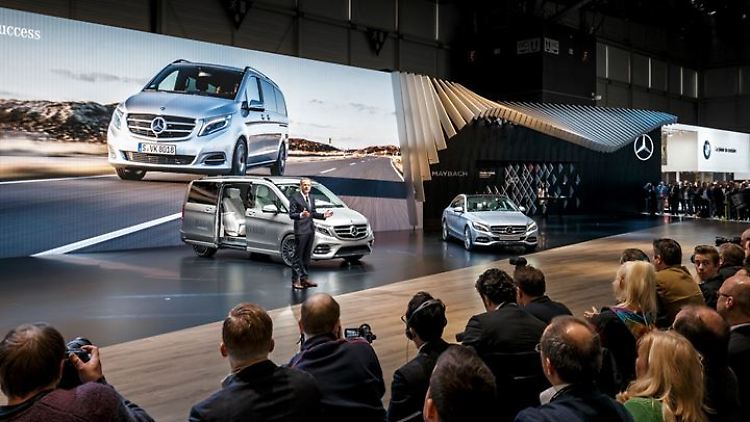 Das Concept V-ision e ist für Mercedes die nächste Stufe der V-Klasse.