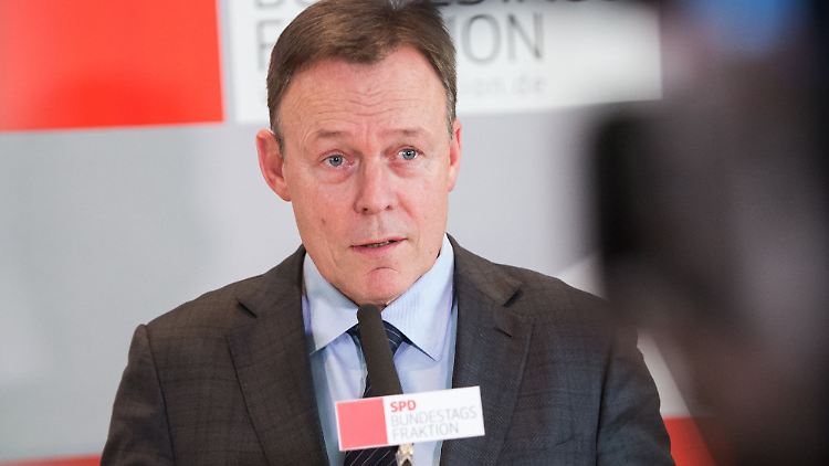 Oppermann will die Pläne der SPD-Fraktion so bald wie möglich umsetzen - sein Parteichef bremst.