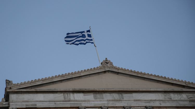 Fähnchen im Wind: Doch am Finanzmarkt weht es derzeit eisig für Athen.