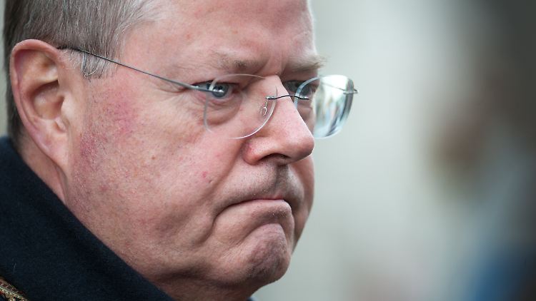 Ministerpräsident, Bundesfinanzminister, Kanzlerkandidat - und jetzt Aufbauhelfer in der Ukraine: Peer Steinbrück.
