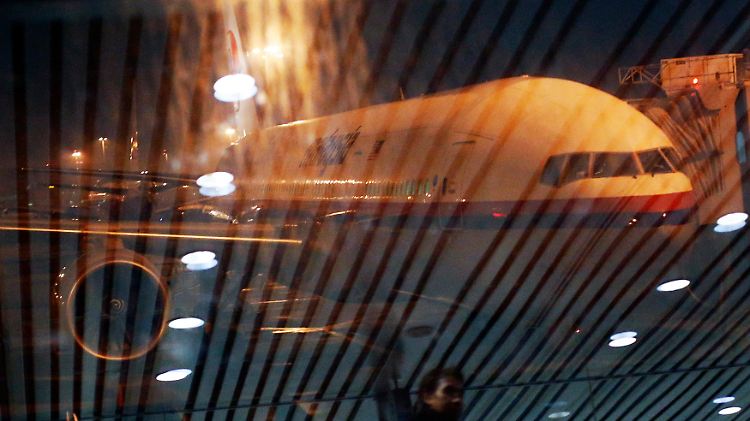 Malaysia Airlines fliegt immer noch von Kuala Lumpur nach Peking, aber unter einer anderen Flugnummer.