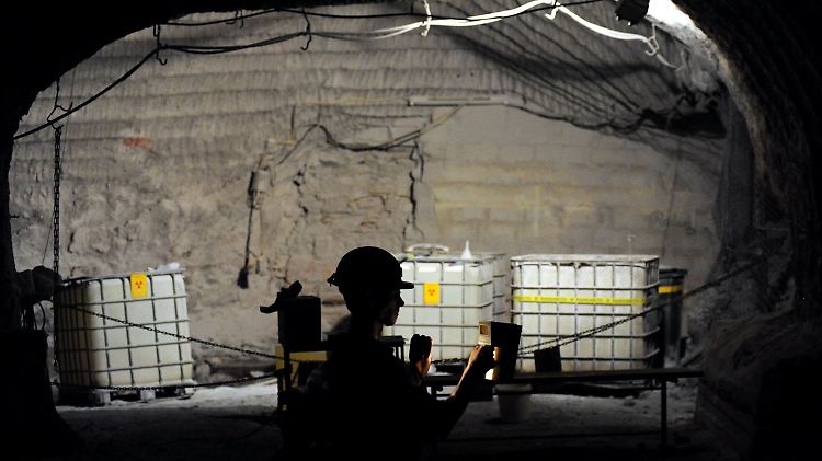 Strahlendes Erbe: Erst langsam wird das Ausmaß des Atommülls in der Asse sichtbar.