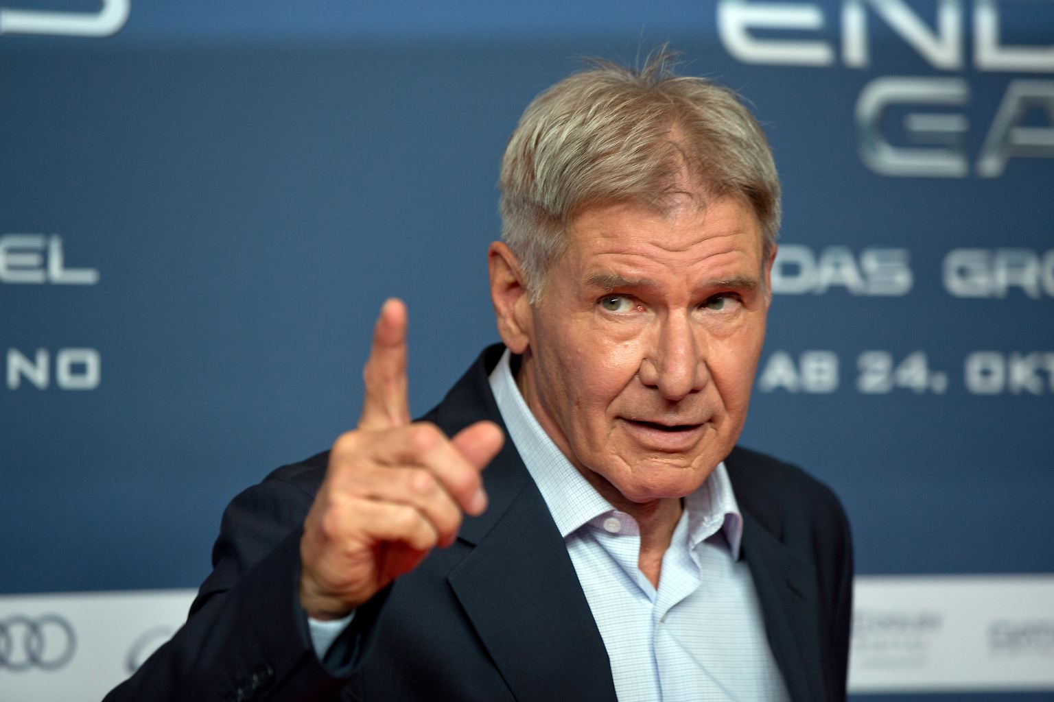 Das hätte schiefgehen können: US-Schauspieler Harrison Ford übersteht eine Bruchlandung mit schweren, aber offenbar nicht lebensgefährlichen Verletzungen.