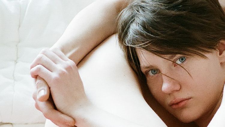 Das erste "Make Love" Buch von Ann-Marlene Henning ist für Jugendliche gedacht - auch als Schulmaterial. Doch einige Schulen fürchten die Elternreaktion.