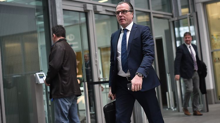Clemens Tönnies wird wohl Beschwerde im Machtstreit innerhalb des größten deutschen Schlachtkonzerns einreichen.
