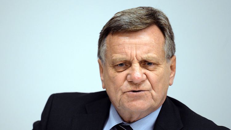 Nur noch wenige Tage Flughafenchef: Hartmut Mehdorn.