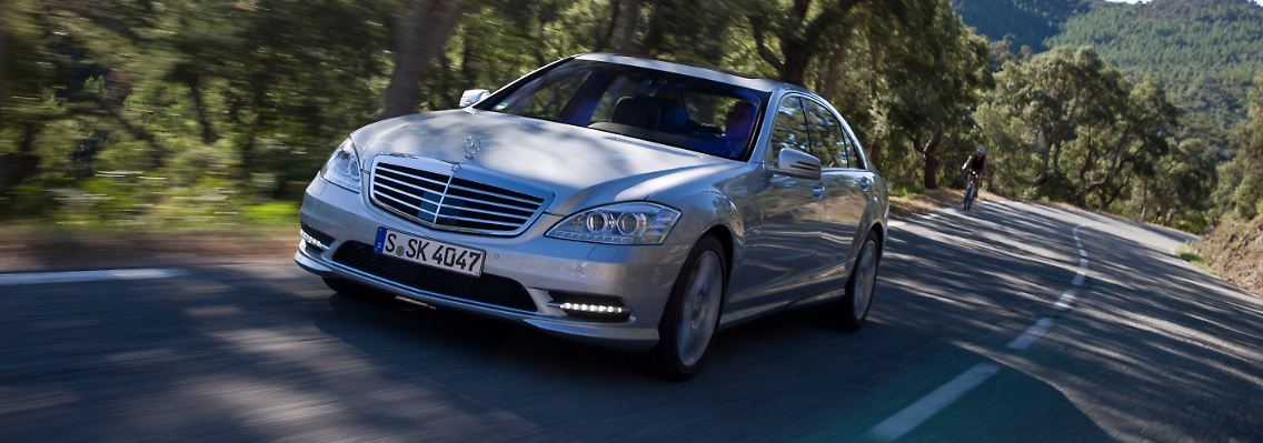 Der dynamisch gezeichnete Viertürer hat eine Menge Kraft unter der Haube.